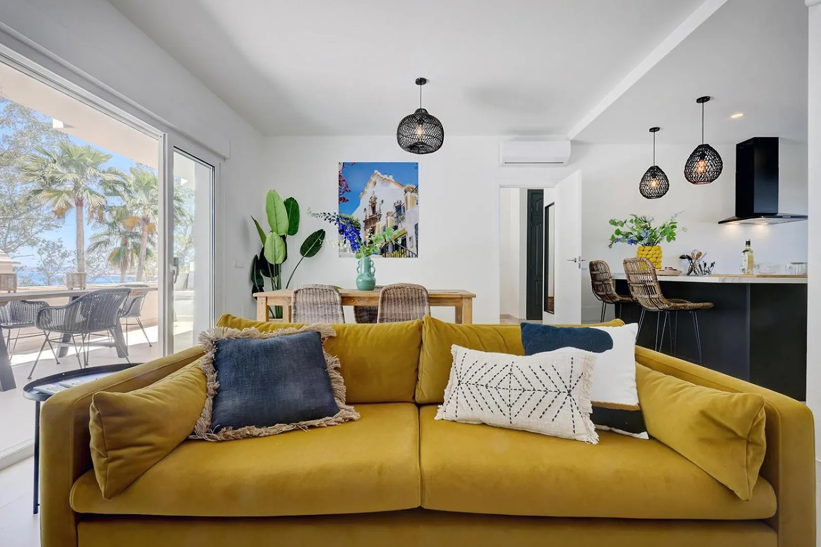 Apartment Alegro - Gerenoveerd Appartement Direct Aan Zee إِستيبونا 0*,  إسبانيا