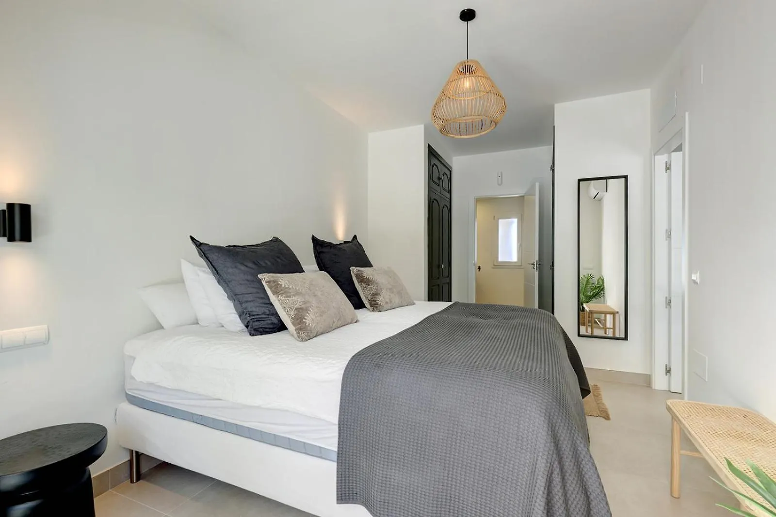 Apartment Alegro - Gerenoveerd Appartement Direct Aan Zee إِستيبونا إسبانيا