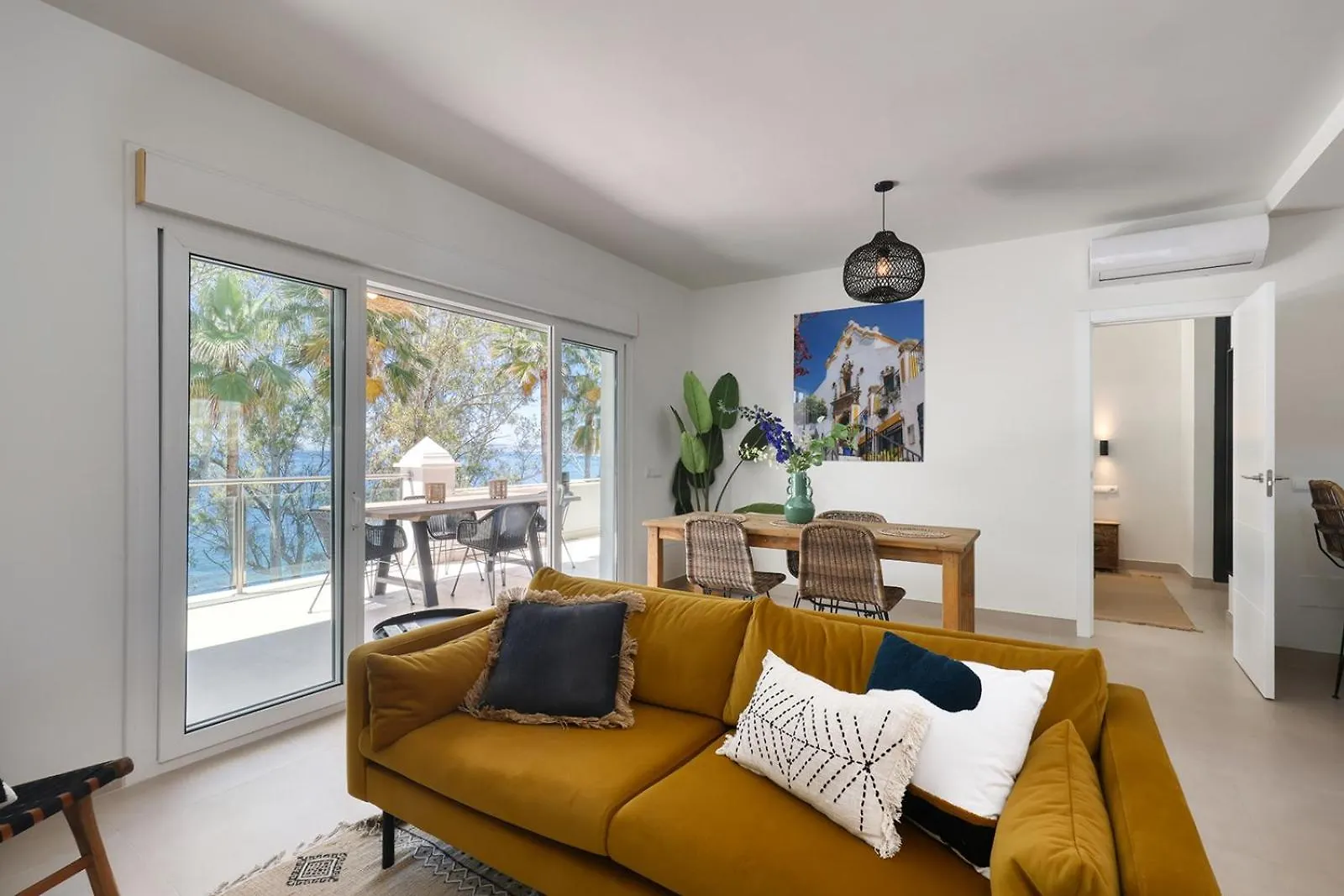 Apartment Alegro - Gerenoveerd Appartement Direct Aan Zee إِستيبونا