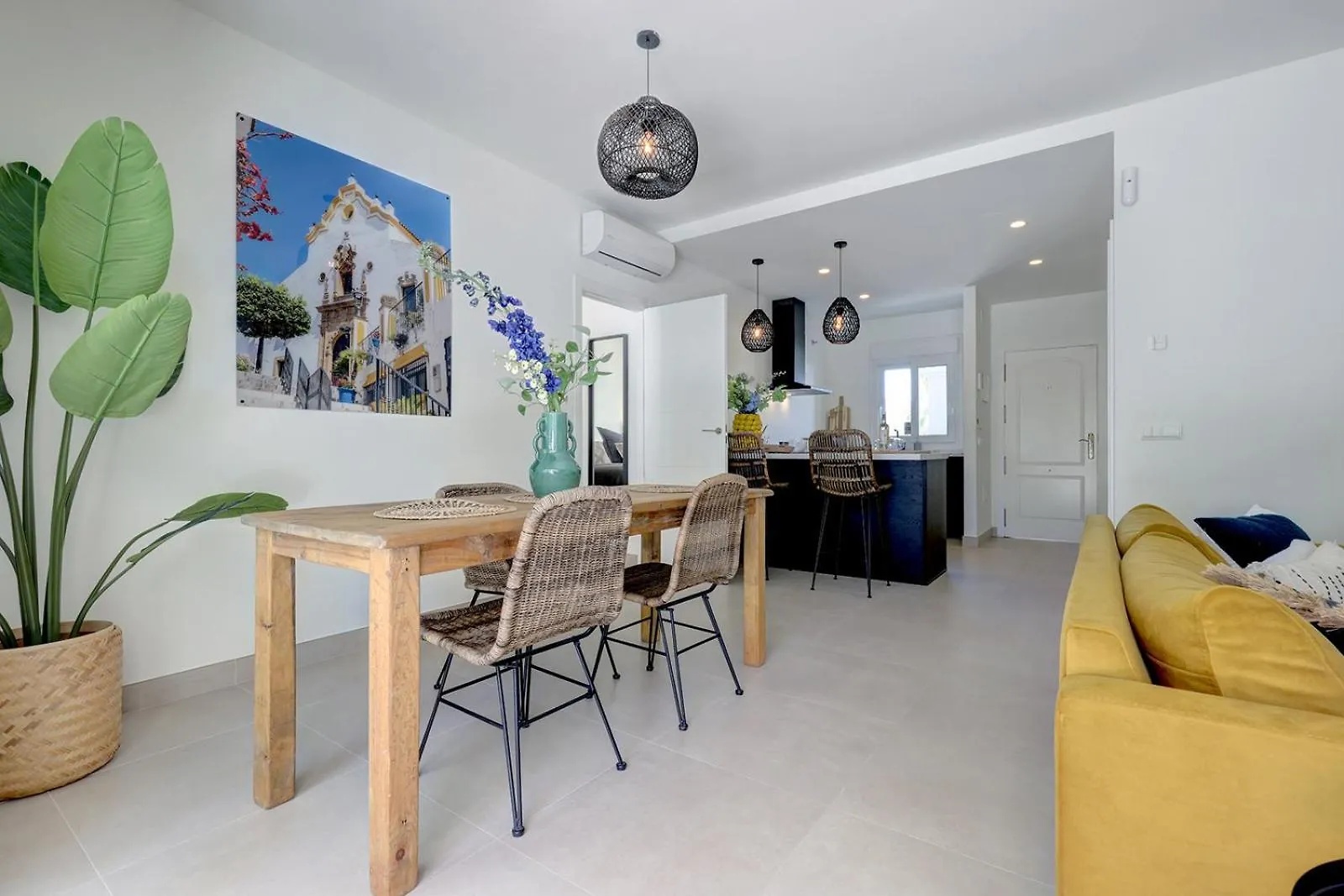 Apartment Alegro - Gerenoveerd Appartement Direct Aan Zee إِستيبونا